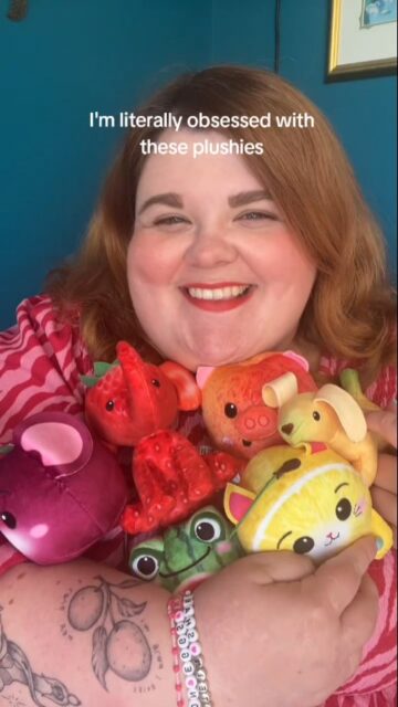 Have you ever seen anything cuter?! 😍

Foodibles really are the PERFECT gift this year!!

#foodiblefriends #foodibles #plushies #cute