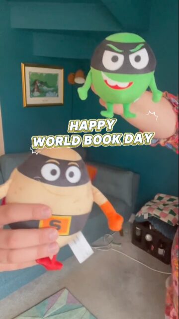Happy World Book Day!! 📖✨

We LOVE reading Supertato- who's your favourite character?

@supertatoandfriends @simonkidsuk