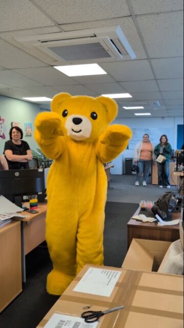 The things you get up to at the office... 😂😂

We're busy prepping for the @alderhey Mascot Grand National TOMORROW!!!

Want to support us racing into action and going for glory? Head to our stories to find our Just Giving page ❤️

Which mascot will be first across the finish line?! 🏆🏆🏆