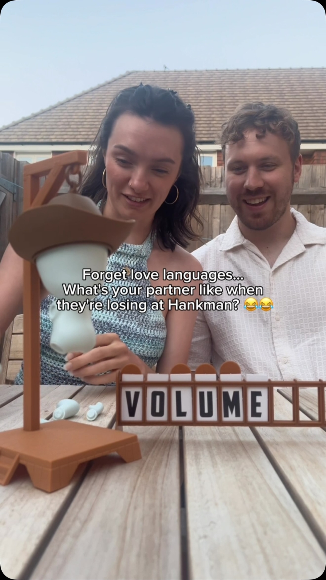This game reveals a side of people you weren’t prepared for.
Grab yours and put your relationship to the test 🎯
#hankman #datenightgames #couplegames #familygames