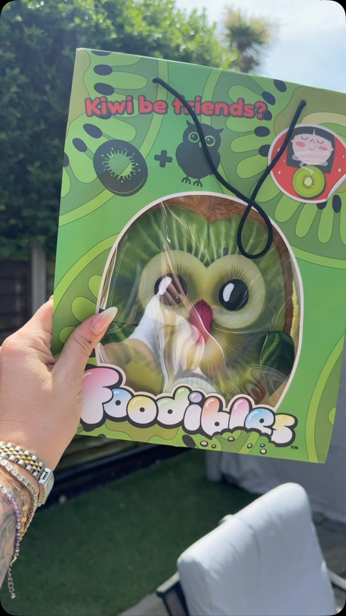 When you know your friends’ favourite fruits, the gift basically picks itself 🍓🥝🍍
Foodibles are the cutest little surprise for the friend who’s obsessed with anything fruity. Which one are you gifting first?
Grab their favourite Foodible now 🍓
#foodibles #giftideas #collectibletoys #fruitlover #giftideasforfriends